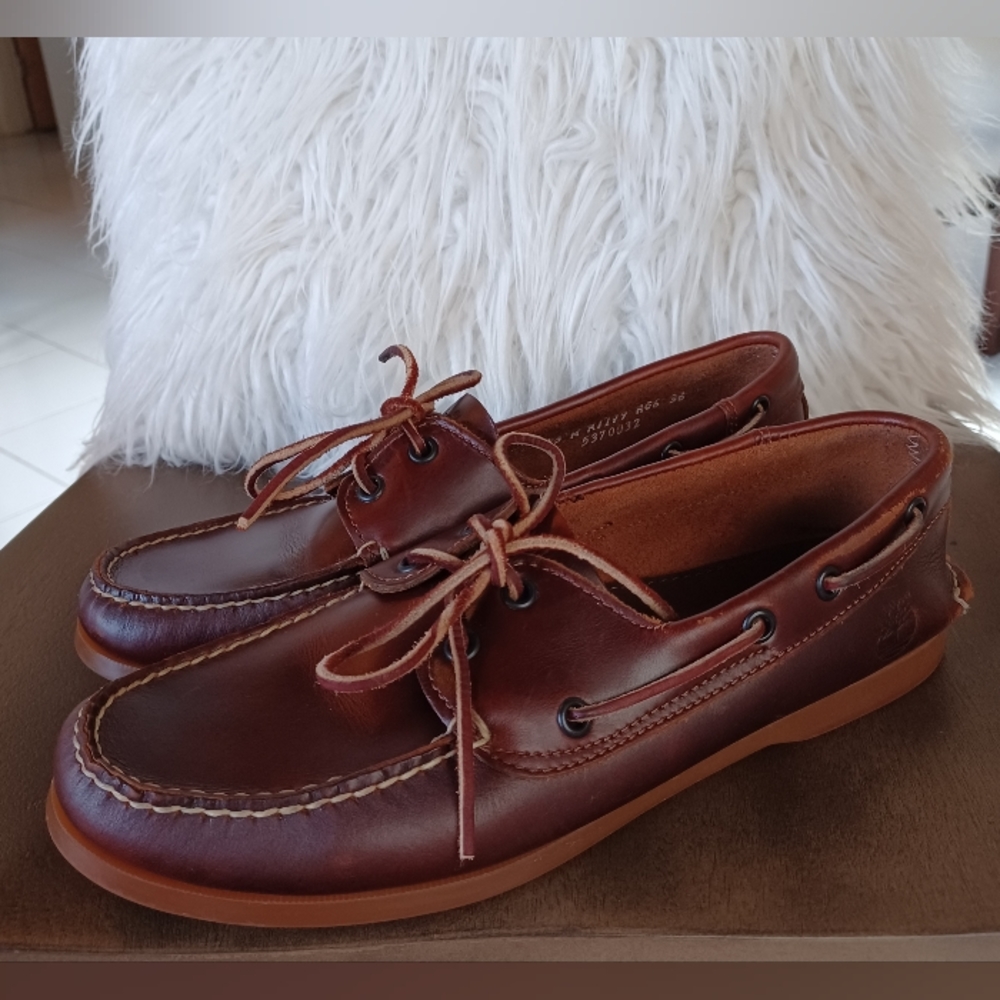 TIMBERLAND MEN'S CLASSIC LEATHER BOAT SHOES SZ: 8.5 - Picture 2 of 7